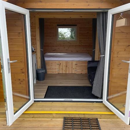 Wall Park Touring Centry Road Camping Бриксам Екстериор снимка