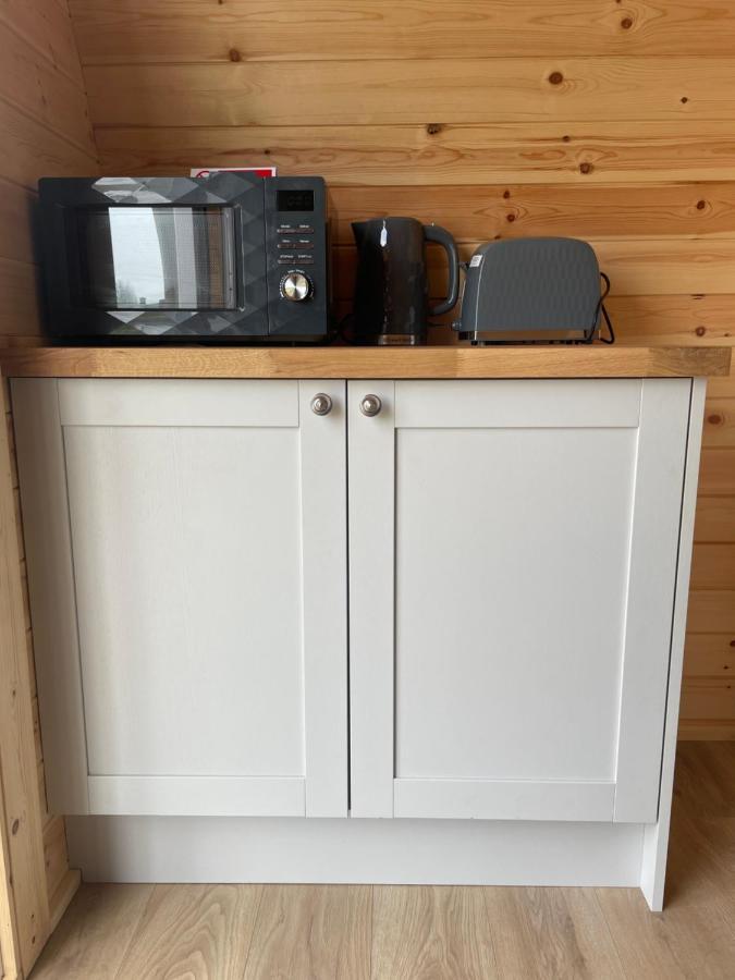 Wall Park Touring Centry Road Camping Бриксам Екстериор снимка